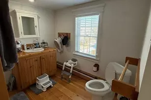 8 Woodwards Ln, Taunton, MA 02780 - Photo 9