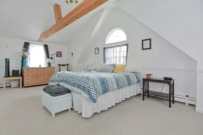 8 Woodwards Ln, Taunton, MA 02780 - Photo 11