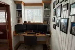 8 Woodwards Ln, Taunton, MA 02780 - Photo 7