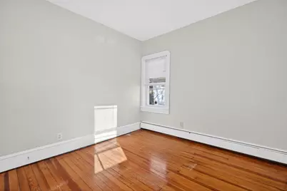 240 Montaup St, Fall River, MA 02724 - Photo 7