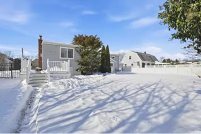 12 White Street, Acushnet, MA 02743 - Photo 7