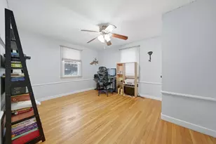 8 Flint St, Chelmsford, MA 01824 - Photo 17
