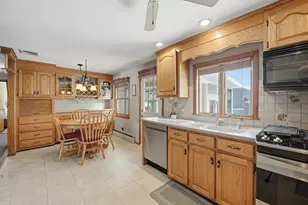 144 River Rd, Agawam, MA 01001 - Photo 5