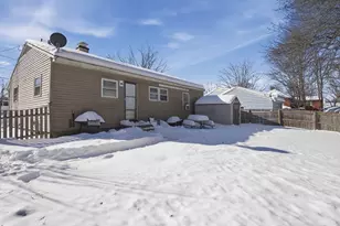 21 Austin Ave, Pittsfield, MA 01201 - Photo 27