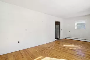 21 Austin Ave, Pittsfield, MA 01201 - Photo 11