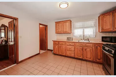 34 Franklin Ave, Somerville, MA 02145 - Photo 17
