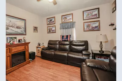 34 Franklin Ave, Somerville, MA 02145 - Photo 11