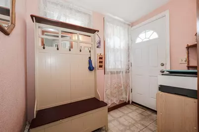 34 Franklin Ave, Somerville, MA 02145 - Photo 13