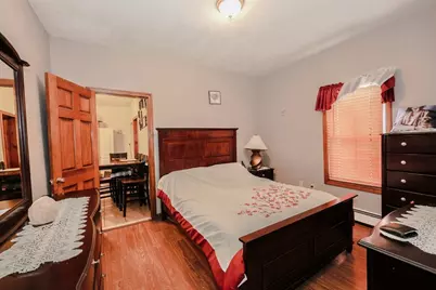 34 Franklin Ave, Somerville, MA 02145 - Photo 9