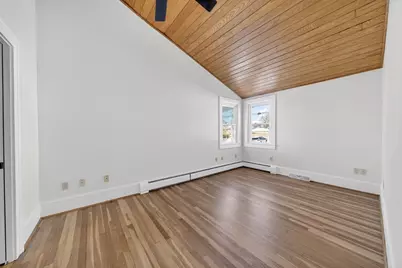 257 Lawrence St, New Bedford, MA 02745 - Photo 19