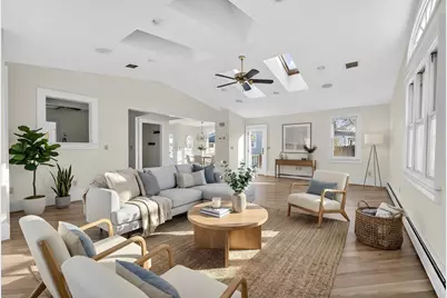 257 Lawrence St, New Bedford, MA 02745 - Photo 9