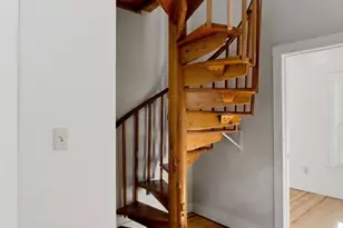 527 Franklin St, Cambridge, MA 02139 - Photo 17