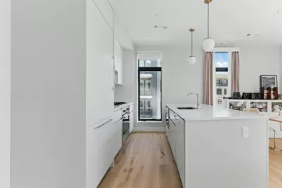 191 Washington St #524, Boston, MA 02135 - Photo 7