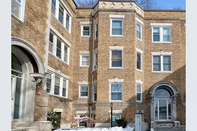 21 Westbourne Ter #3, Brookline, MA 02446 - Photo 3