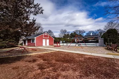 301 Windsor Dr #301, Framingham, MA 01701 - Photo 17