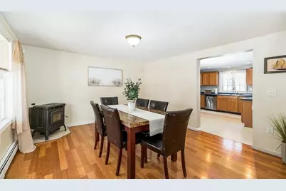 10 Emerald St, Gloucester, MA 01930 - Photo 11