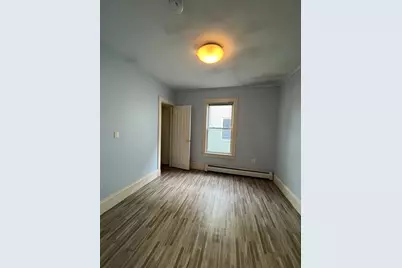 25 Rossmore St #1/2, Somerville, MA 02143 - Photo 9