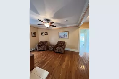 25 Rossmore St #1/2, Somerville, MA 02143 - Photo 7