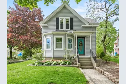 34 Marion St, Natick, MA 01760 - Photo 1