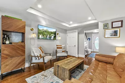 34 Marion St, Natick, MA 01760 - Photo 9