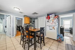 47 Hale St, Bridgewater, MA 02324 - Photo 15