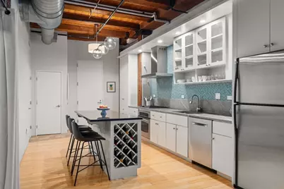 35 Channel Center St #303, Boston, MA 02210 - Photo 3