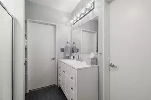 35 Channel Center St, Boston, MA 02210 - Photo 17