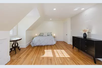 159 Washington St #4, Newton, MA 02458 - Photo 23
