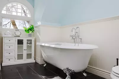 159 Washington St #4, Newton, MA 02458 - Photo 21