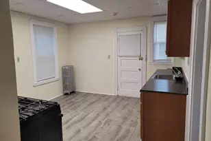 72 Sumner St, Revere, MA 02151 - Photo 15