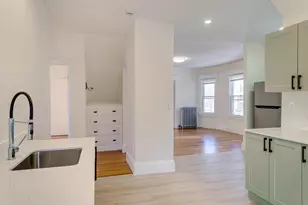 31 Firglade, Springfield, MA 01108 - Photo 3