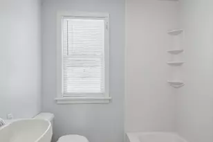 163 Powell Ave, Springfield, MA 01118 - Photo 17