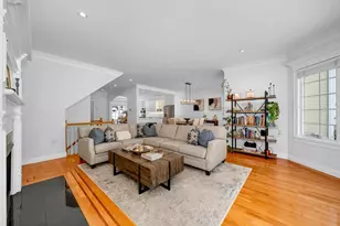 22 Bobby Jones Dr, Andover, MA 01810 - Photo 9