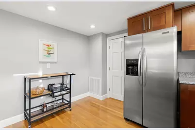 111 Fayette St #2, Watertown, MA 02472 - Photo 7