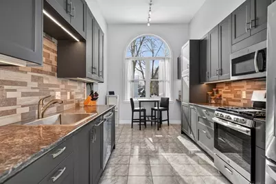 18 Jay Dr, Framingham, MA 01701 - Photo 5