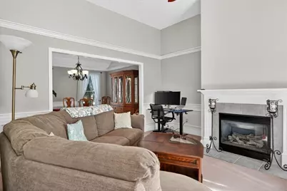 18 Jay Dr, Framingham, MA 01701 - Photo 11