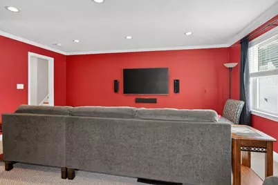 18 Jay Dr, Framingham, MA 01701 - Photo 17