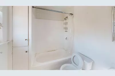 187 Billings St #0, Quincy, MA 02171 - Photo 9