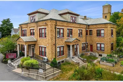 35 Middlesex Street, Cambridge, MA 02140 - Photo 1