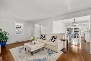 18 Seneca Dr, Hudson, MA 01749 - Photo 11