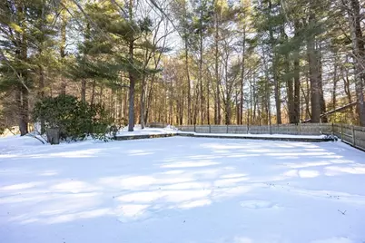 47 Trowbridge Cir, Stoughton, MA 02072 - Photo 15