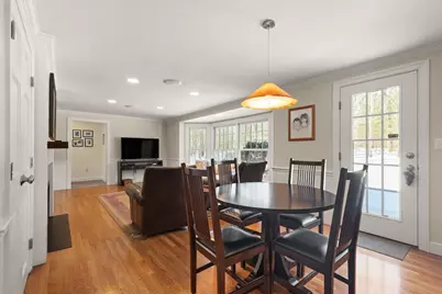 32 Highland Circle, Wayland, MA 01778 - Photo 11