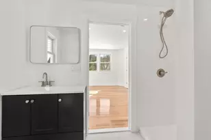 925 Washington St, Franklin, MA 02038 - Photo 21