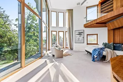 55 Leicester St, Brookline, MA 02445 - Photo 21