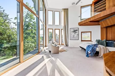 55 Leicester St, Brookline, MA 02445 - Photo 21