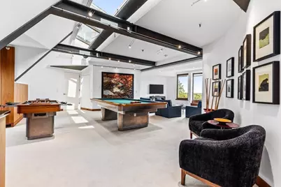 55 Leicester St, Brookline, MA 02445 - Photo 31