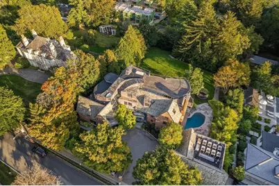 55 Leicester St, Brookline, MA 02445 - Photo 41