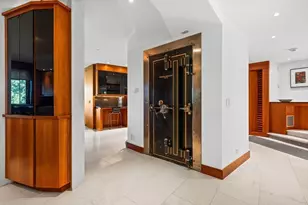 55 Leicester St, Brookline, MA 02445 - Photo 9