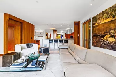 55 Leicester St, Brookline, MA 02445 - Photo 7