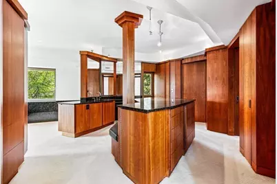 55 Leicester St, Brookline, MA 02445 - Photo 25